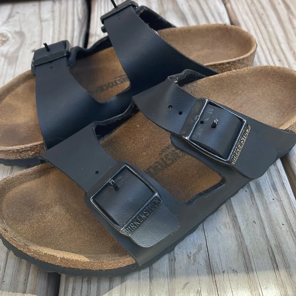 Birkenstock- Arizona Kids Birko-Flor Leather Sandals Size 31 (13-13.5)